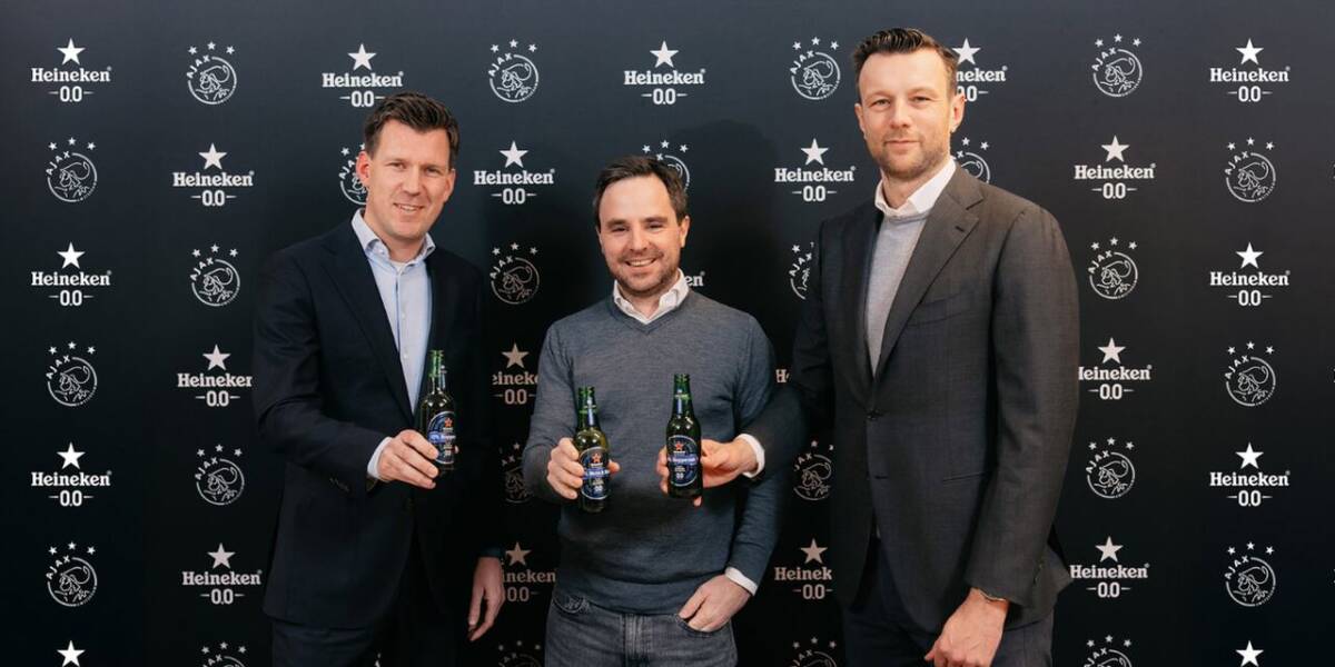 Ajax firma parceria de 10 anos com a Heineken