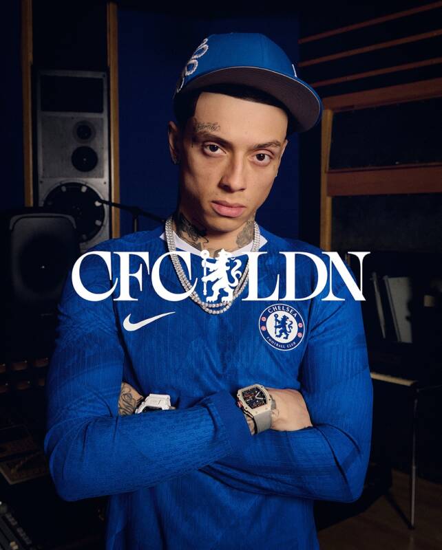 Chelsea homenageia Londres em novo uniforme