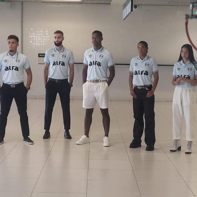 Grêmio traz azul celeste de volta no uniforme reserva 2025