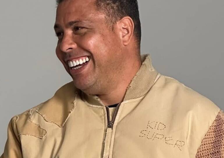 Ronaldo Fenômeno estrela collab entre KidSuper e Piet