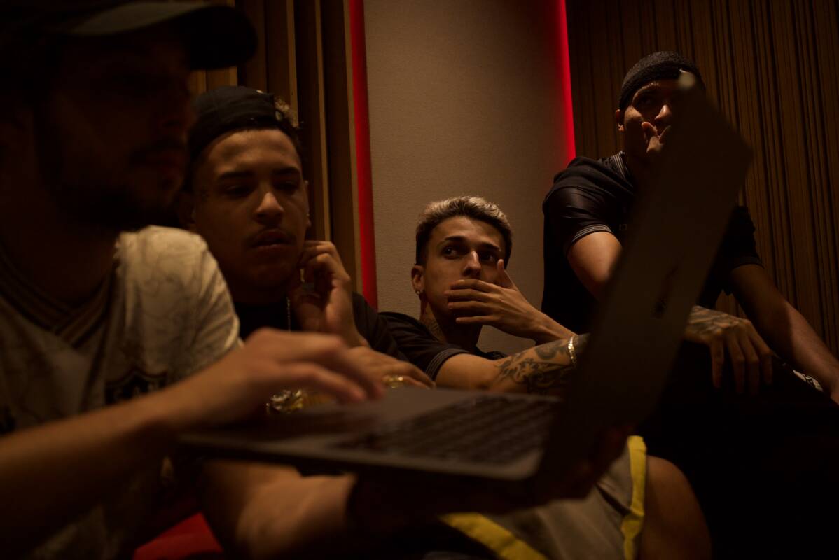 Symphonic e Cobras promovem songcamp “No Veneno” com nomes do rap nacional