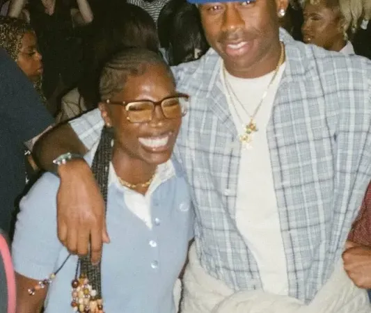 Doechii, Tyler e Pharrell lançam faixa inédita na Paris Fashion Week