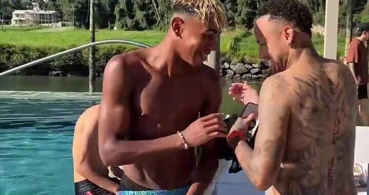 Lamine Yamal curte férias no Brasil com Neymar, seu ídolo