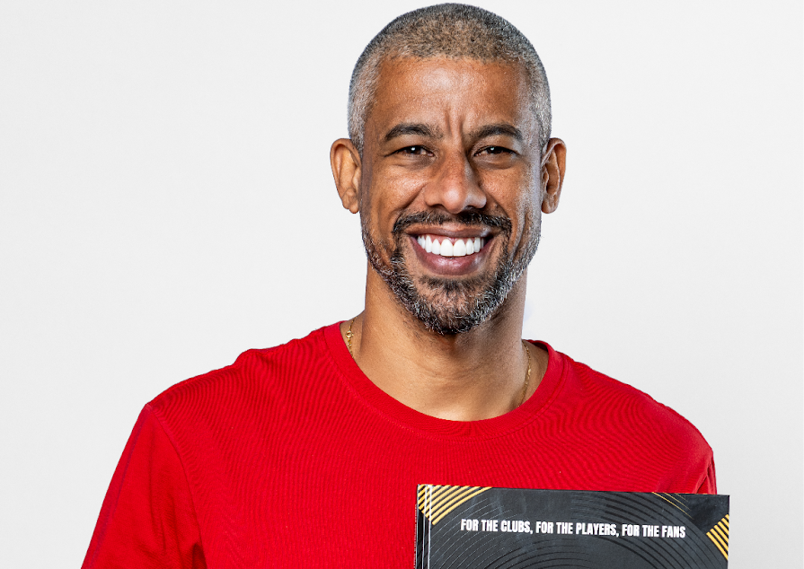 Léo Moura é embaixador da Panini no Mundial 2025