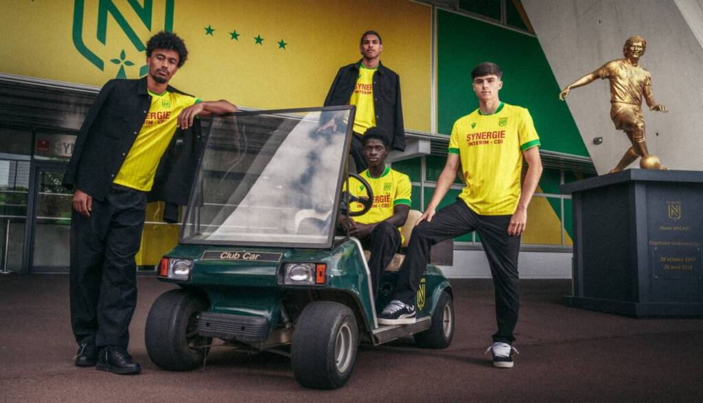 Nantes revela camisa 25/26 com toque clássico e ousado