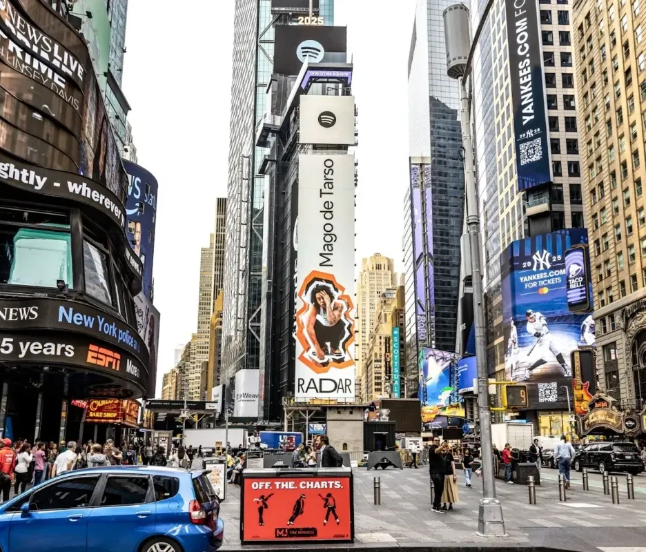 Mago de Tarso é destaque na Times Square como artista RADAR do Spotify