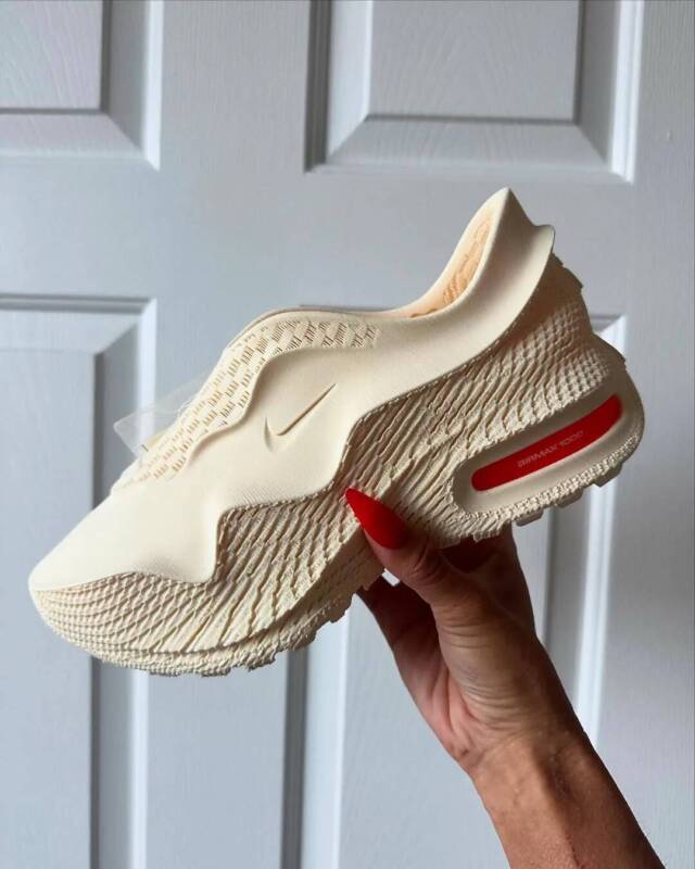 Este é o Nike Air Max 1000 “Oatmeal”