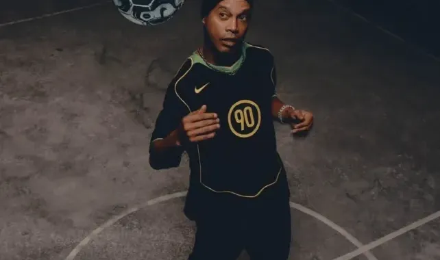 Ronaldinho Gaúcho segue em alta e estrela nova campanha da Nike