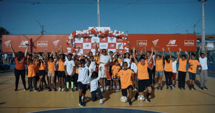 Endrick e New Balance entregam quadra em Goiás