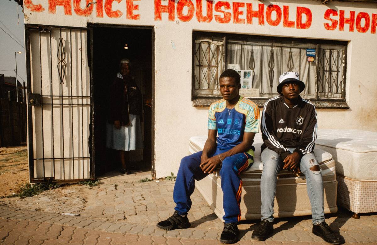 adidas x NTS x Orlando Pirates lançam jersey com energia do Amapiano