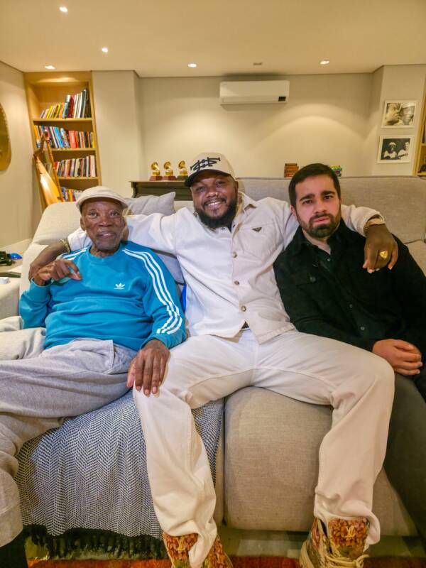Djonga assina com a Nascimento Música e se junta a Milton Nascimento, Samuel Rosa e Criolo